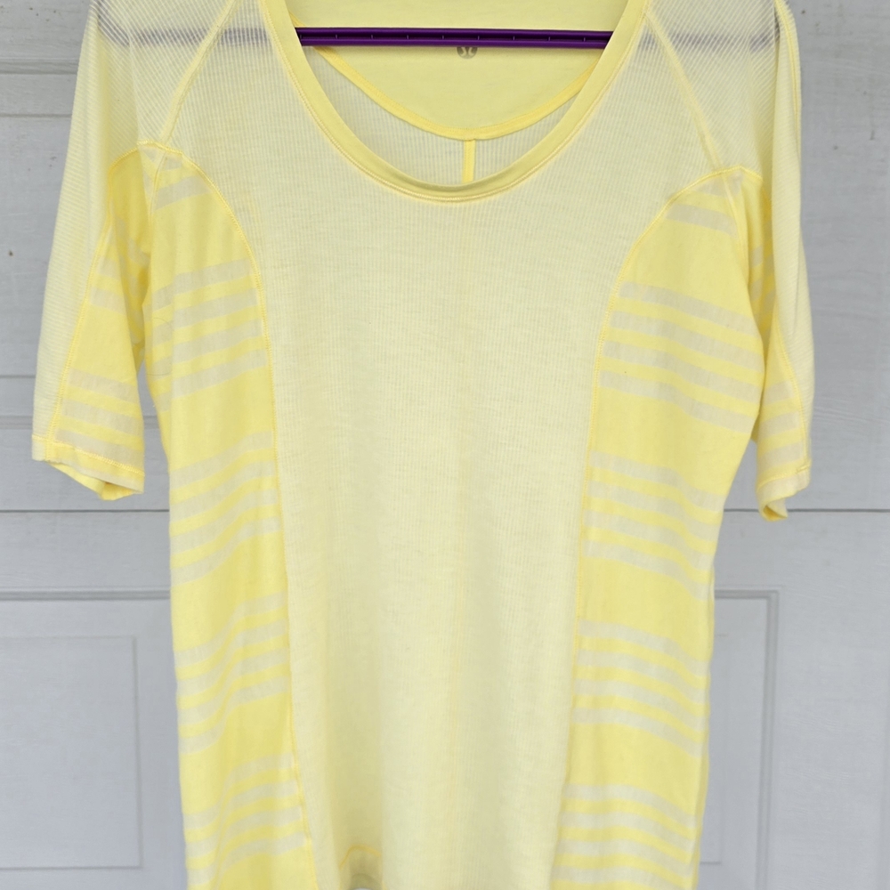 lululemon athletica Puri Light Yellow Short Sleeve Stripe Top